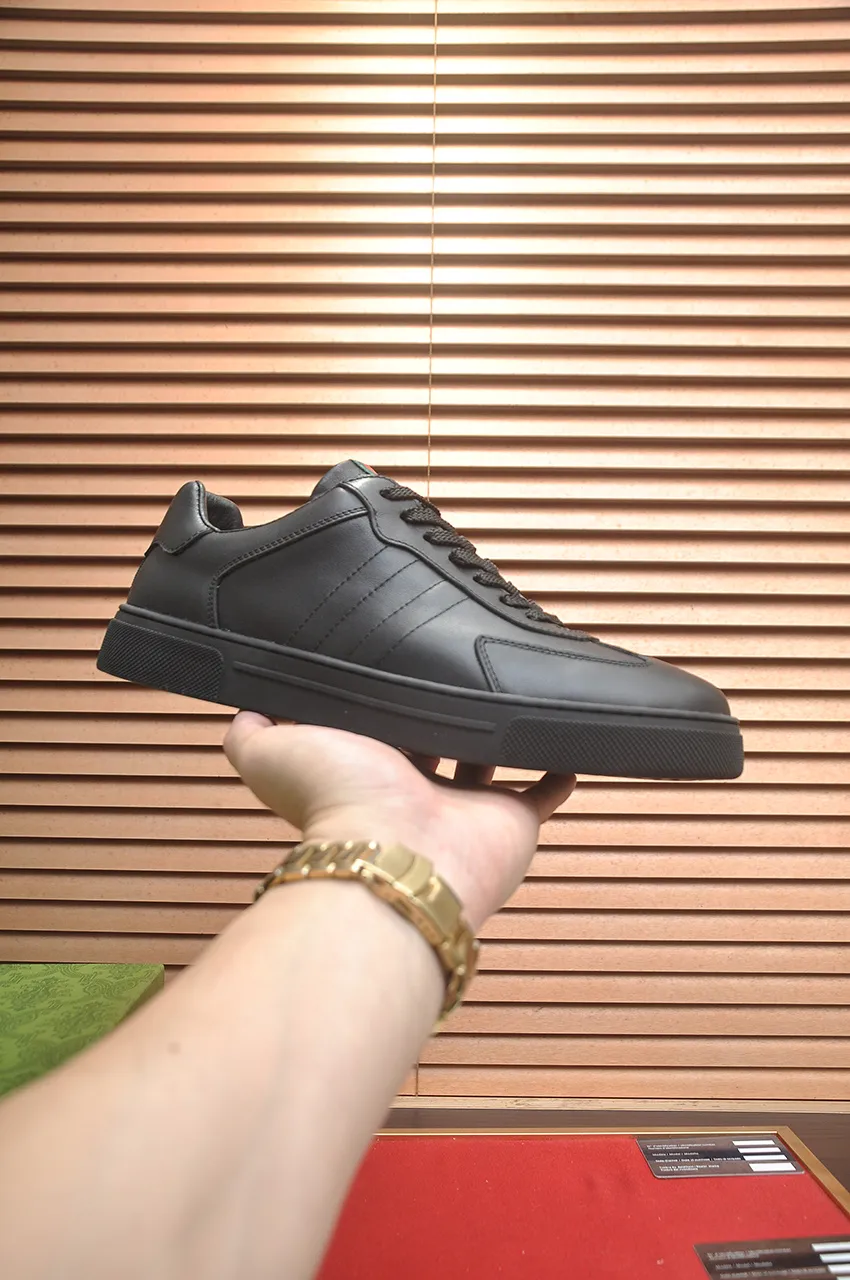 Men's men's shoes💰420💶[GUCCI Gucci] official website 1:1 men's sports shoes are now on the market, using original Gucci fabric + gluten lining, plus the official website original 1:1 comfortable outsole. Fashionable and versatile, super comfortable and breathable. 5 colors available, standard shoe size 38/45 (custom-made sizes 45 are non-refundable)